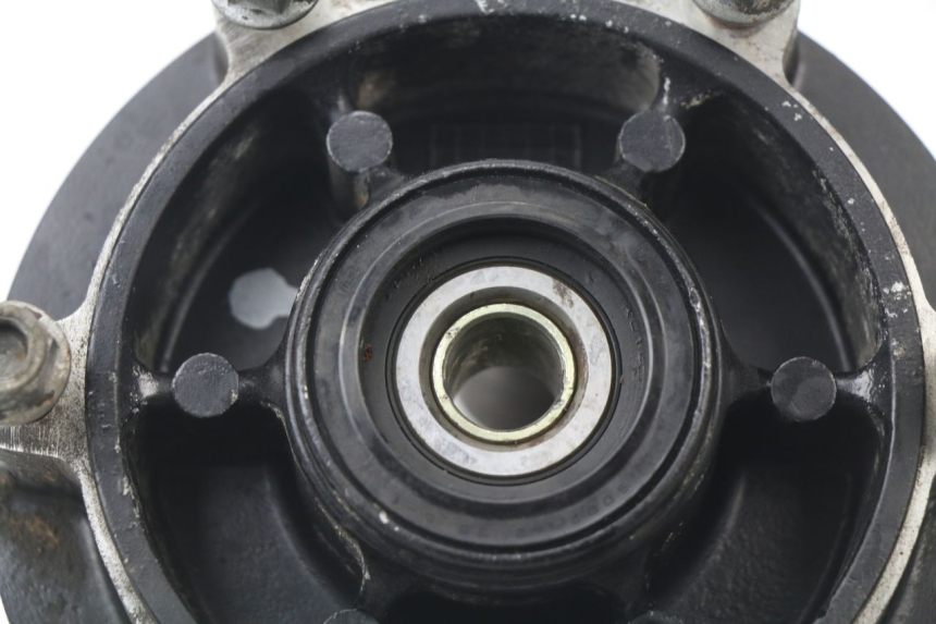 photo de SPROCKET MOUNT YAMAHA XJN XJ N DIVERSION 600 (1994 - 1997)