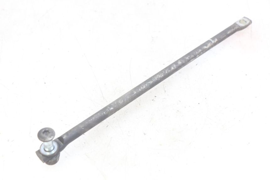 photo de REAR BRAKE CALIPER BRACKET DERBI GPR 50 (2004 - 2009)
