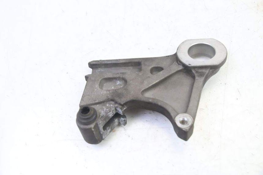 photo de REAR CALIPER BRACKET YAMAHA FZ6 FAZER S2 600 (2007 - 2011)
