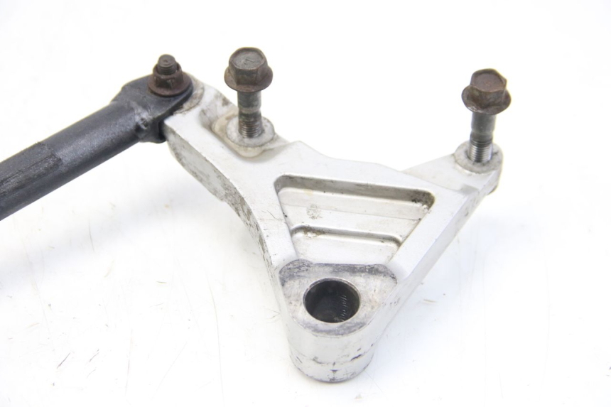 photo de REAR CALIPER BRACKET YAMAHA FZS FAZER 600 (2001 - 2003)