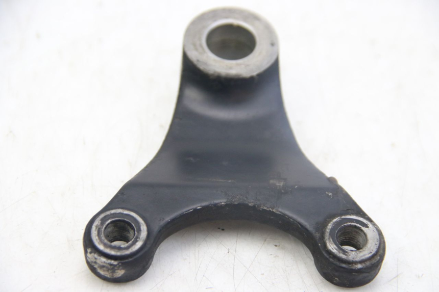 photo de REAR BRAKE CALIPER BRACKET SUZUKI GSX-F GSX  F 1100 (1988 - 1994)