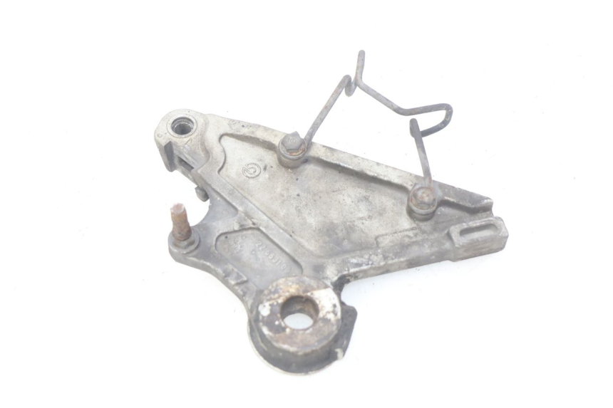 photo de REAR BRAKE CALIPER BRACKET HONDA CB 500 (1997 - 2003)