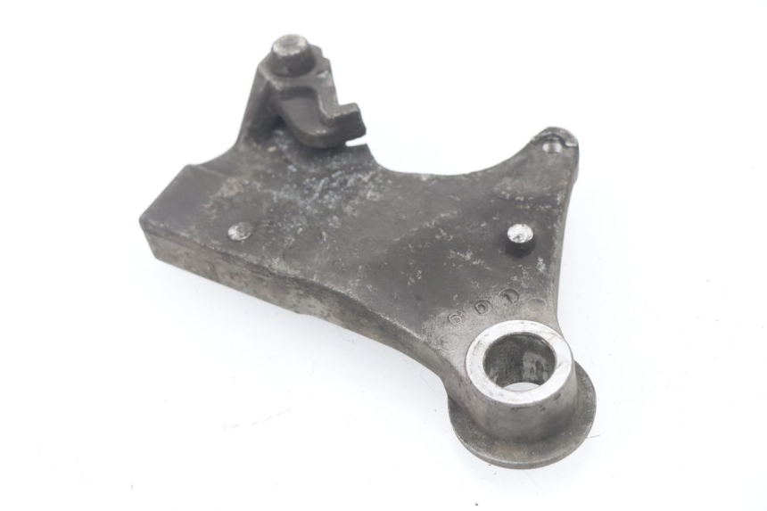 photo de REAR BRAKE CALIPER BRACKET HONDA CBF 500 (2004 - 2007)