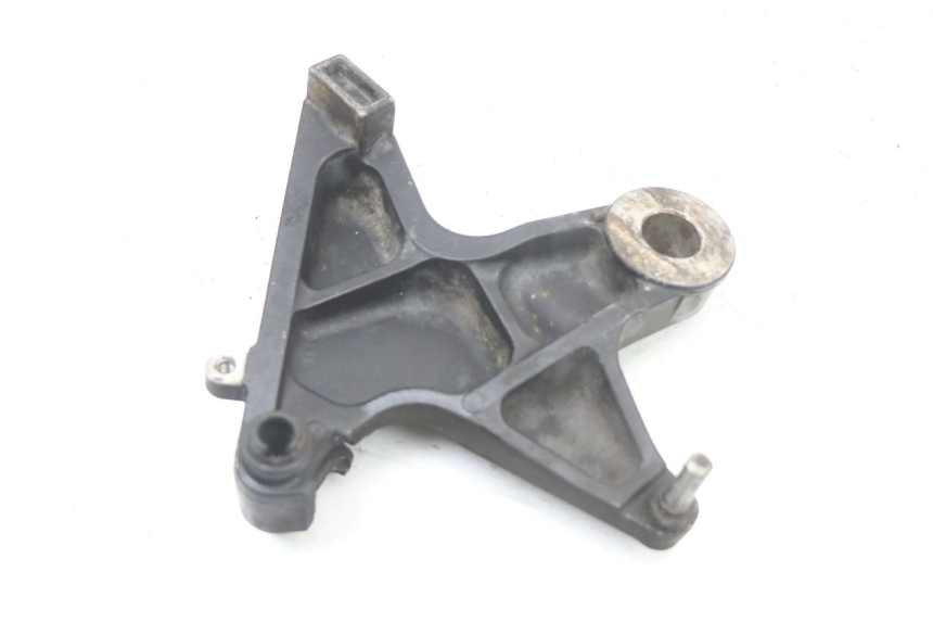 photo de REAR CALIPER BRACKET HONDA CBR F 1000 (1993 - 1996)