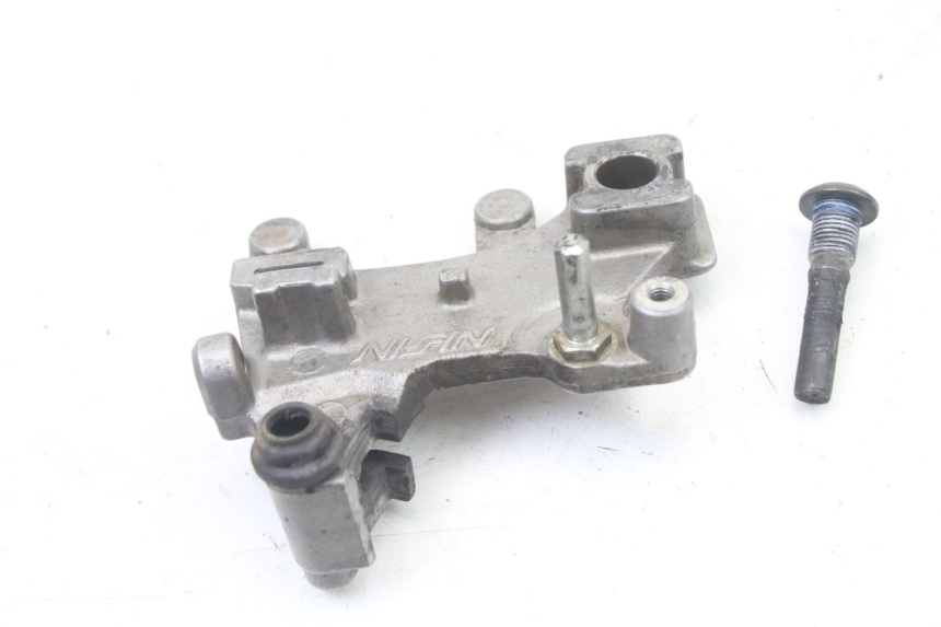 photo de REAR CALIPER BRACKET HONDA CR 85 (2003 - 2007)