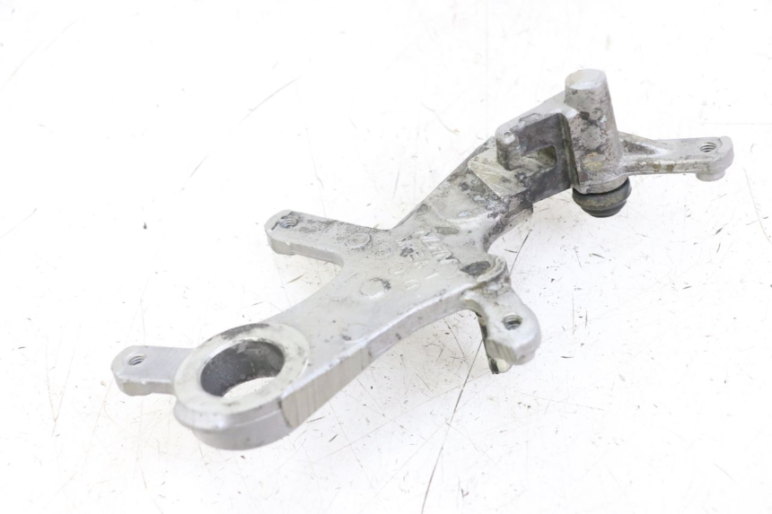 photo de REAR CALIPER BRACKET HONDA CRF R 250 (2020 - 2021)