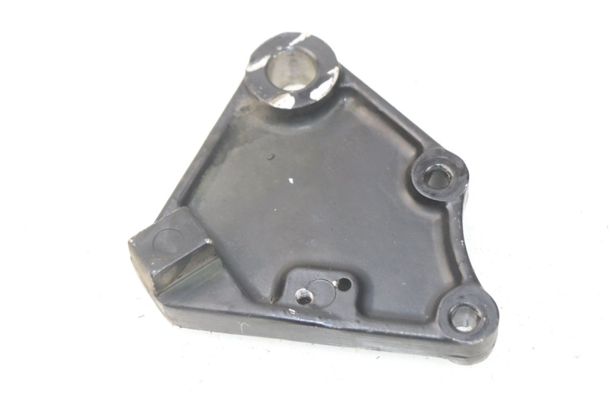 photo de REAR CALIPER BRACKET HYOSUNG COMET GTR 125 (2007 - 2014)