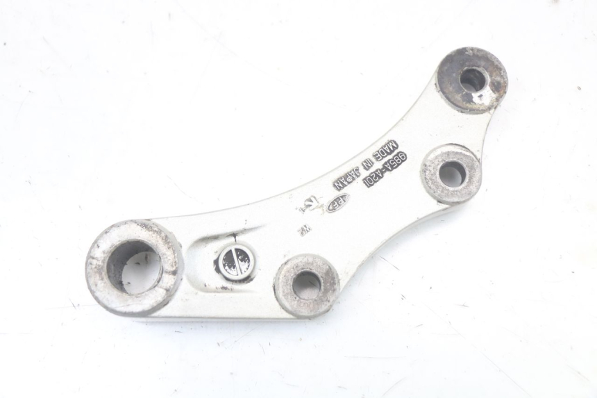 photo de REAR CALIPER BRACKET KAWASAKI GTR 1000 (1994 - 2004)