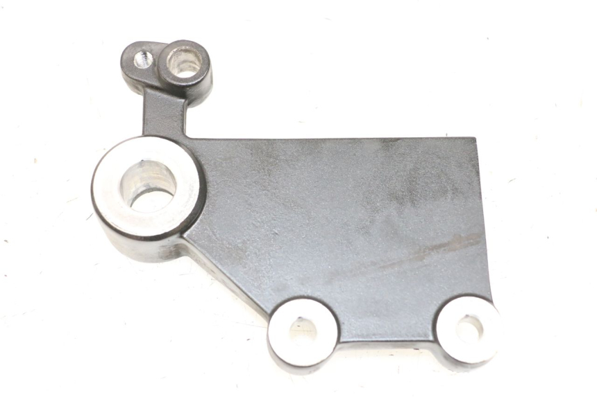 photo de REAR CALIPER BRACKET KAWASAKI NINJA 400 (2018 - 2023)