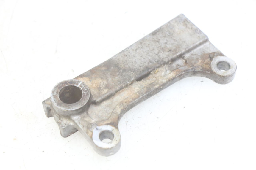 photo de REAR BRAKE CALIPER BRACKET KAWASAKI KX 85 (2001 - 2013)