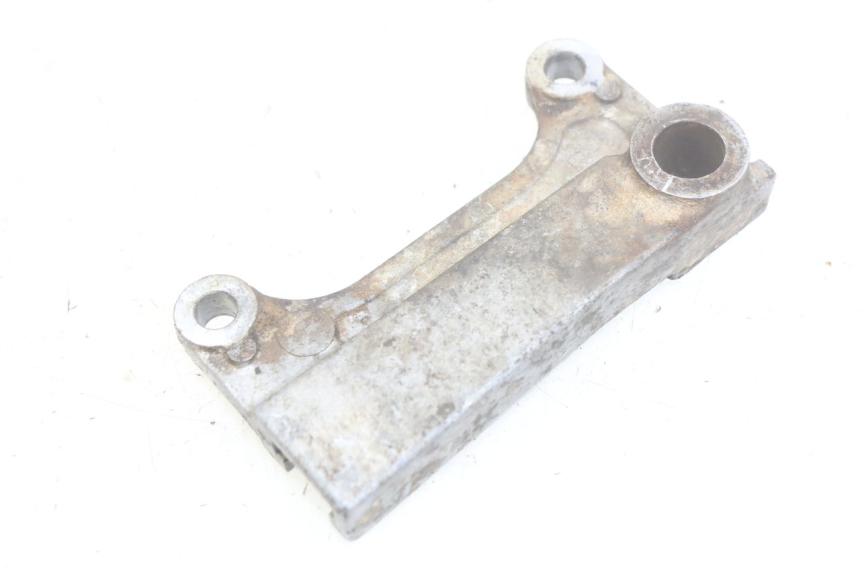 photo de REAR BRAKE CALIPER BRACKET KAWASAKI KX 85 (2001 - 2013)