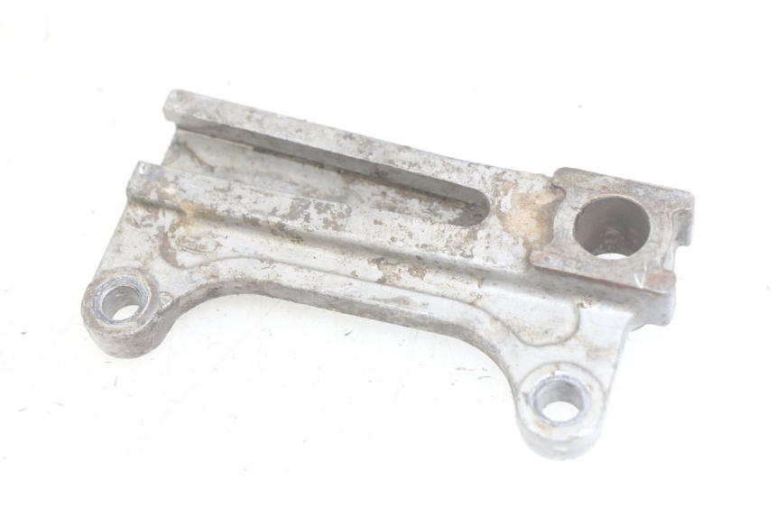 photo de REAR BRAKE CALIPER BRACKET KAWASAKI KX 85 (2001 - 2013)