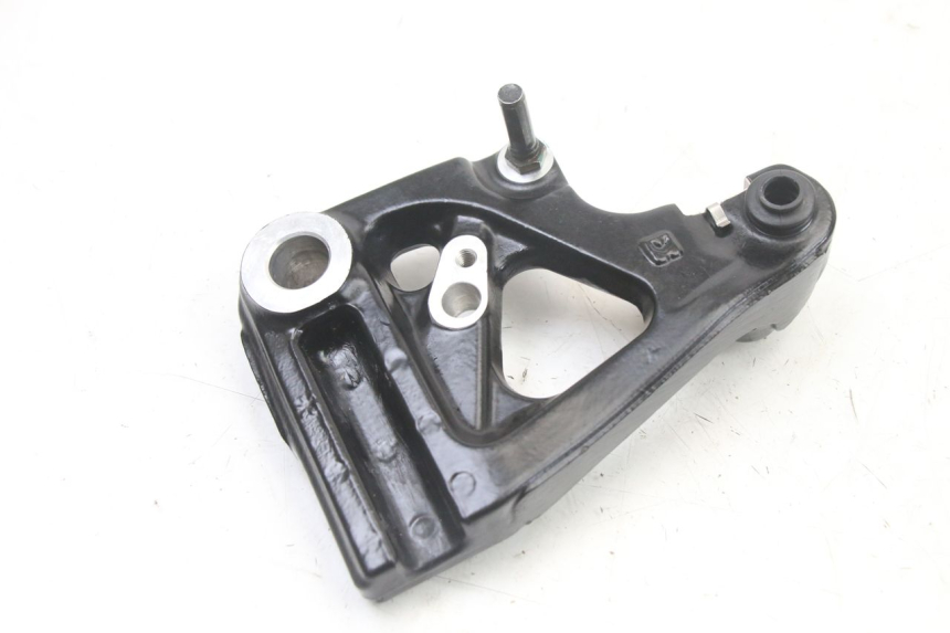 photo de REAR CALIPER BRACKET ROYAL ENFIELD HYMALAYAN 410 (2016 - 2023)