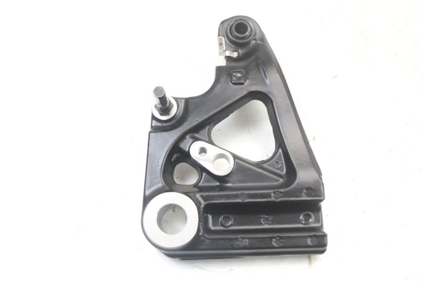 photo de REAR CALIPER BRACKET ROYAL ENFIELD SCRAM 411 (2022 - 2024)