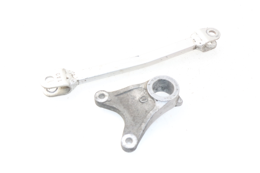 photo de REAR CALIPER BRACKET SUZUKI GSX-R GSXR 600 (2001 - 2003)
