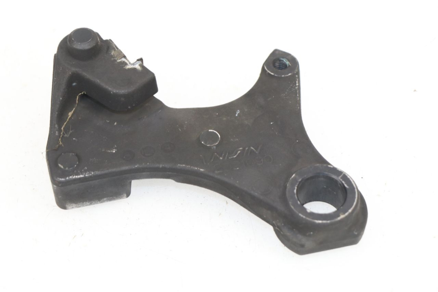 photo de REAR CALIPER BRACKET TRIUMPH STREET TRIPLE 675 (2007 - 2012)