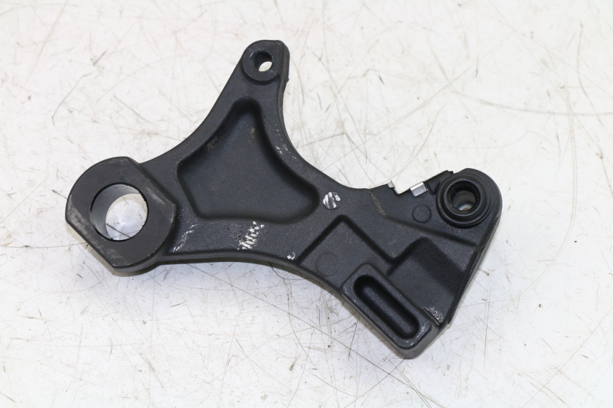 photo de REAR CALIPER BRACKET TRIUMPH STREET TRIPLE 675 (2007 - 2012)