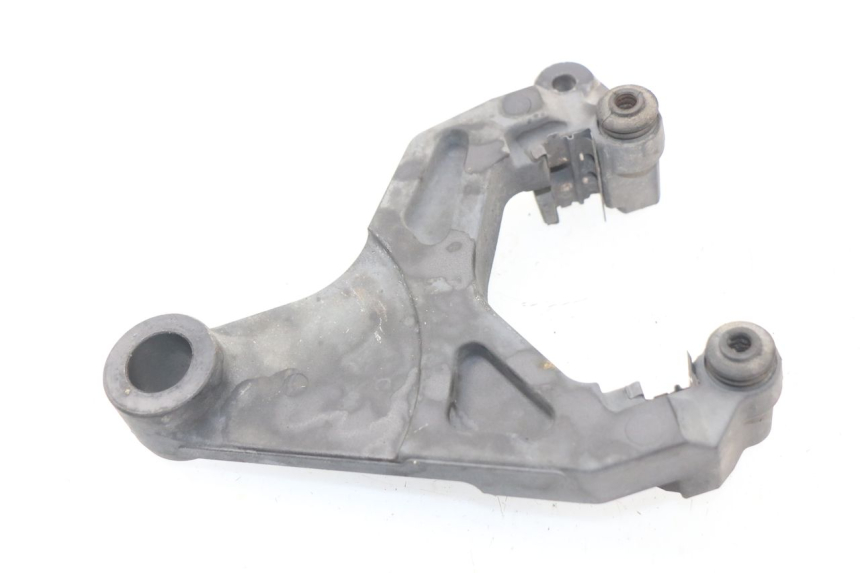 photo de REAR CALIPER BRACKET YAMAHA FJR ABS 1300 (2006 - 2012)