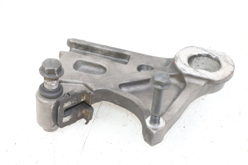 photo de REAR CALIPER BRACKET YAMAHA FZ1 FAZER 1000 (2007 - 2009)