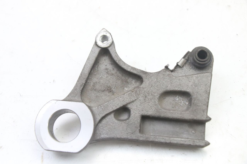 photo de REAR CALIPER BRACKET YAMAHA FZ6 FAZER S2 600 (2007 - 2011)