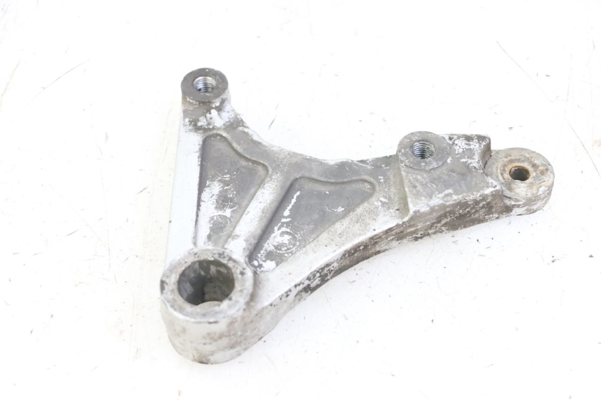 photo de REAR CALIPER BRACKET YAMAHA FZS FAZER 600 (2001 - 2003)