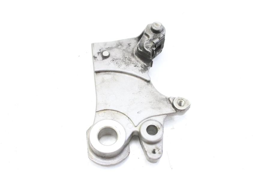 photo de REAR BRAKE CALIPER BRACKET YAMAHA MT-07 MT07 700 (2018 - 2020)