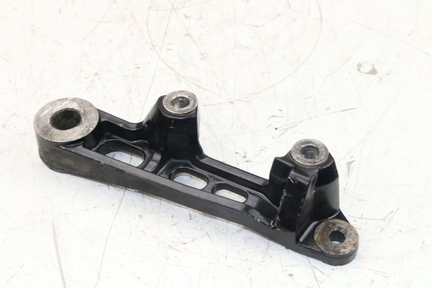 photo de REAR CALIPER BRACKET YAMAHA XJS DIVERSION 600 (1997 - 1999)