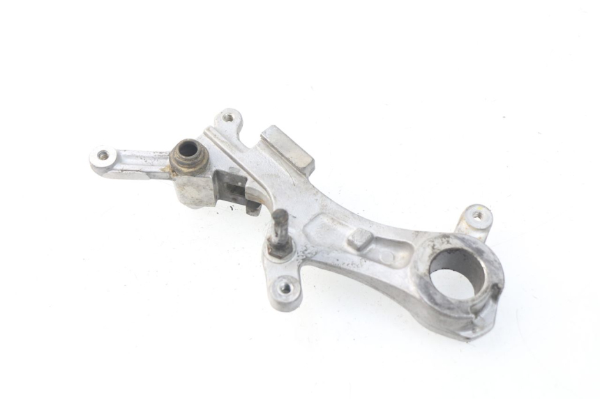 photo de REAR CALIPER BRACKET YAMAHA YZ-F YZF 250 (2014 - 2018)