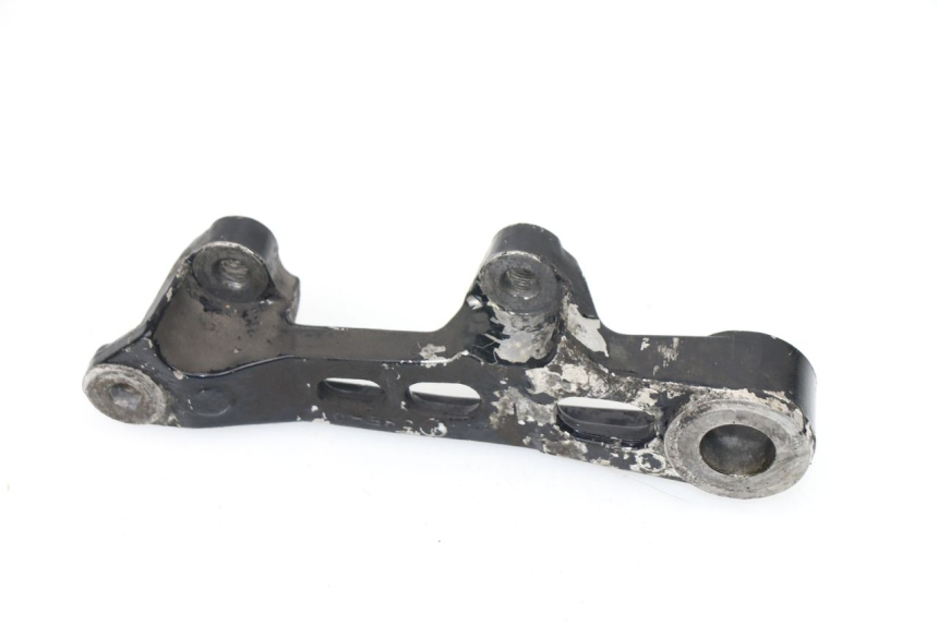 photo de REAR CALIPER BRACKET YAMAHA YZF R THUNDERCAT 600 (1999 - 2003)