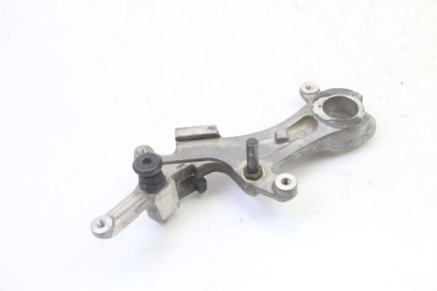 photo de REAR CALIPER BRACKET YAMAHA YZF YZ-F 450 (2014 - 2016)
