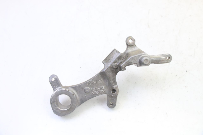 photo de REAR CALIPER BRACKET YAMAHA YZF YZ-F 450 (2014 - 2016)