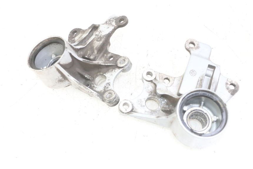 photo de FRONT CALIPER BRACKET PIAGGIO IE MP3 YOURBAN 300 (2011 - 2016)