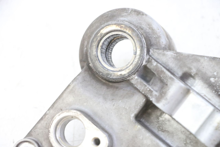 photo de FRONT CALIPER BRACKET PIAGGIO MP3 LT 300 (2010 - 2016)