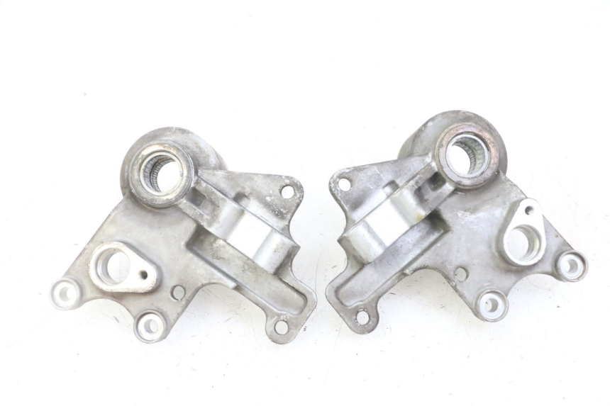 photo de FRONT CALIPER BRACKET PIAGGIO MP3 LT 300 (2010 - 2016)