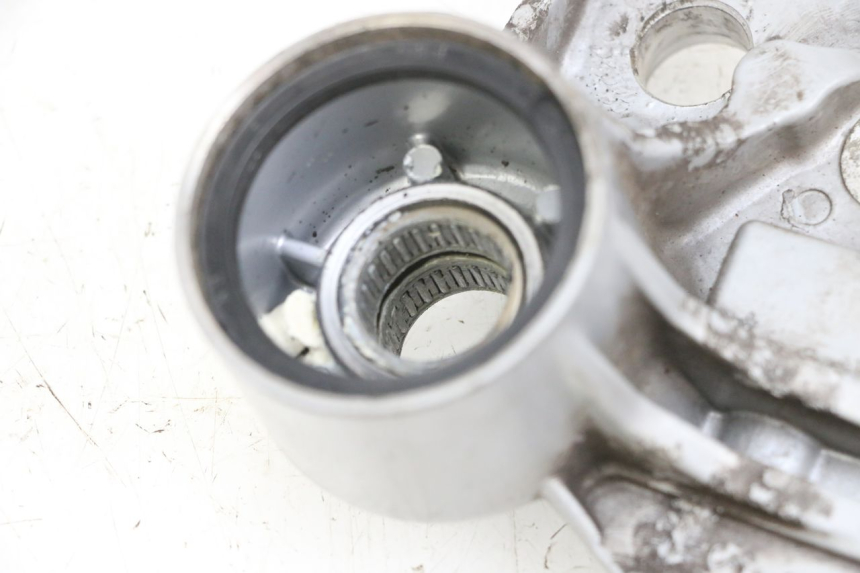 photo de FRONT CALIPER BRACKET PIAGGIO MP3 RL 250 (2007 - 2010) - Additional view of the item