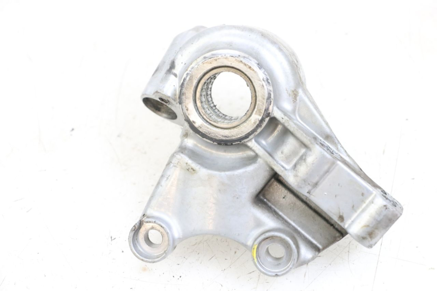 photo de FRONT CALIPER BRACKET PIAGGIO VESPA LX 2T 50 (2005 - 2013)