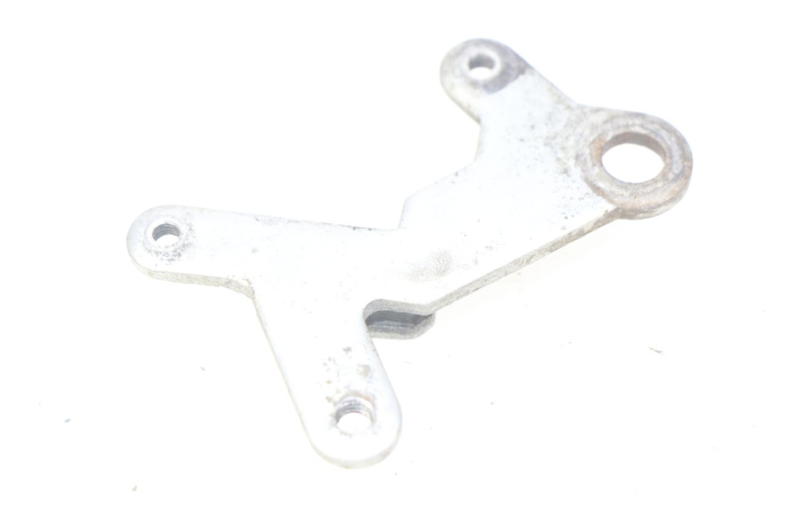photo de FRONT BRAKE CALIPER BRACKET POCKET BIKE COURSE 50