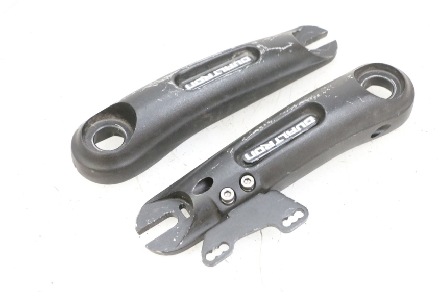 photo de FRONT BRAKE CALIPER BRACKET DUALTRON VICTOR LIMITED 1