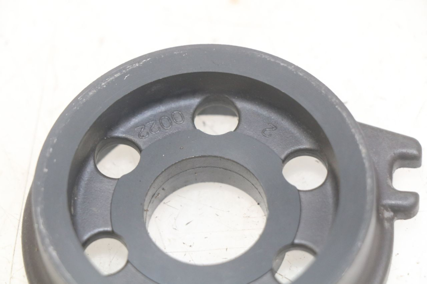photo de OIL FILTER BRACKET KAWASAKI Z 750 (2007 - 2013)