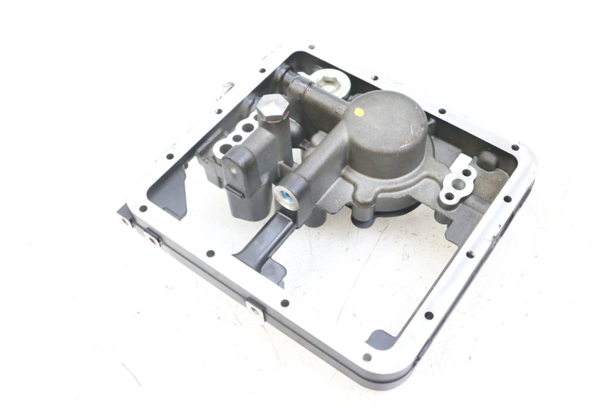 photo de OIL FILTER BRACKET MOTO GUZZI NORGE 8V GT 1200 (2011 - 2016)