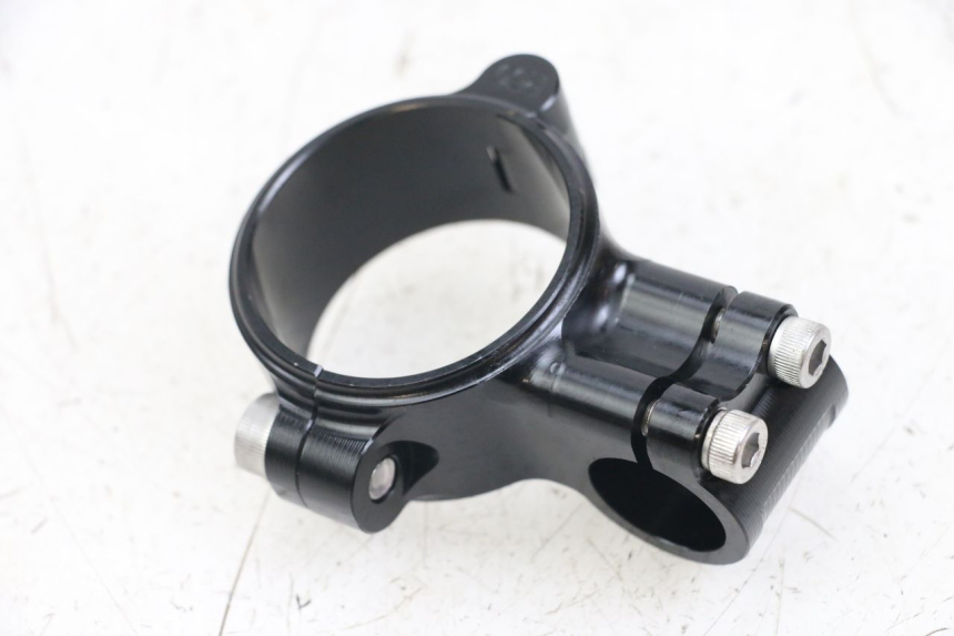 photo de HANDLEBAR SUPPORT ARCHIVE CAFE RACER 4T 50 (2019 - 2024)