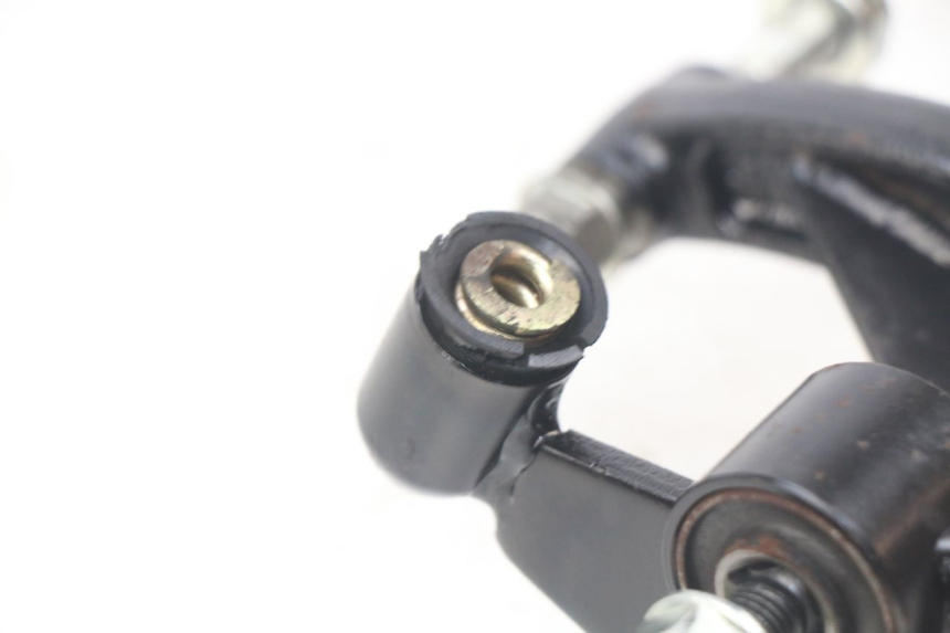 photo de ENGINE MOUNT KYMCO AGILITY DELIVERY 4T 50 (2018 - 2023)