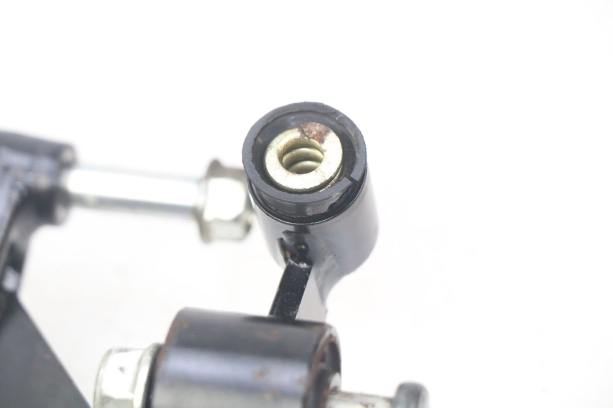 photo de ENGINE MOUNT KYMCO AGILITY DELIVERY 4T 50 (2018 - 2023)