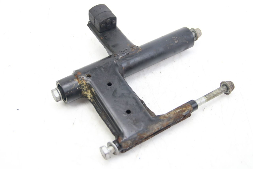 photo de ENGINE MOUNT APRILIA SCARABEO 4T 50 (2009 - 2017)