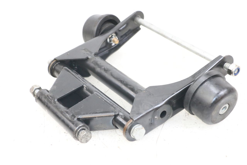 photo de ENGINE MOUNT APRILIA SCARABEO GT 125 (1999 - 2007)