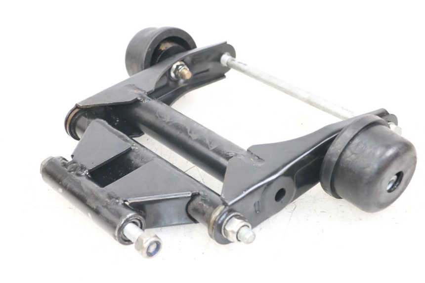 photo de ENGINE MOUNT APRILIA SCARABEO GT 125 (1999 - 2007)