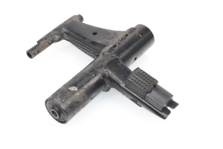 photo de ENGINE MOUNT APRILIA SPORT CITY 2T 50 (2008 - 2012)