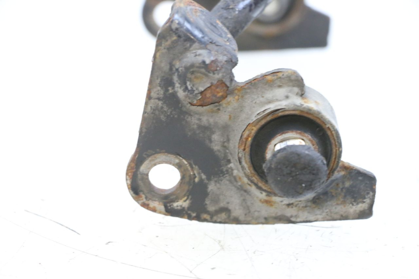 photo de ENGINE MOUNT MBK BOOSTER SPIRIT 50 (2004 - 2017) - Component detail