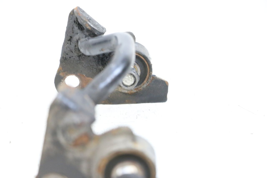 photo de ENGINE MOUNT MBK BOOSTER SPIRIT 50 (2004 - 2017) - Fixing points details