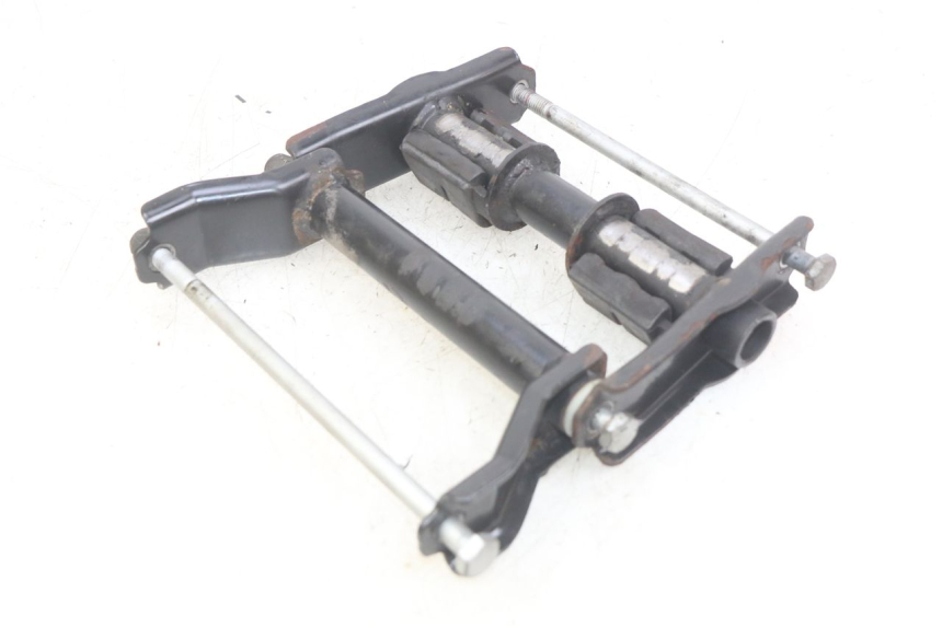 photo de ENGINE MOUNT PEUGEOT CITYSTAR 125 (2011 - 2017)